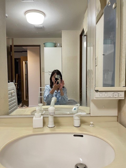 画像 私の後ろの細いラックです。