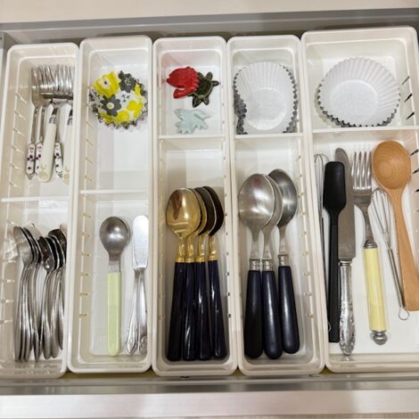 カトラリーの引き出し