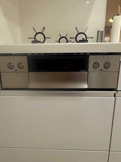 どうしてもガスコンロのスイッチが丸いのが欲しくて手に入れたコンロ